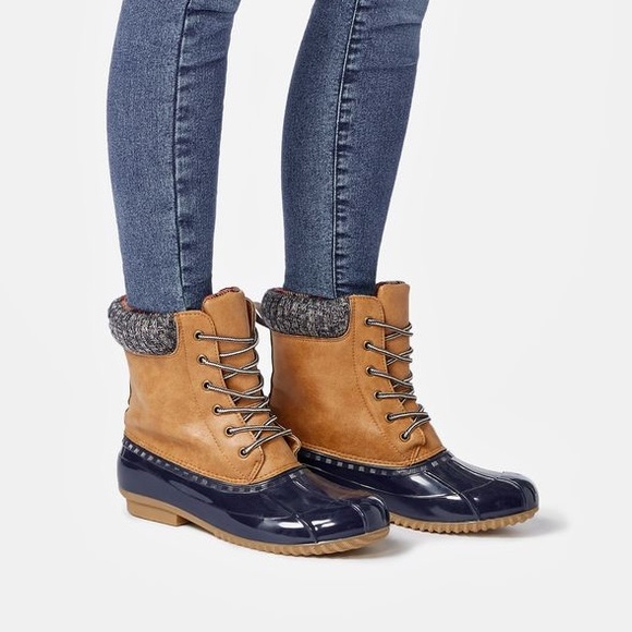 duck boots justfab